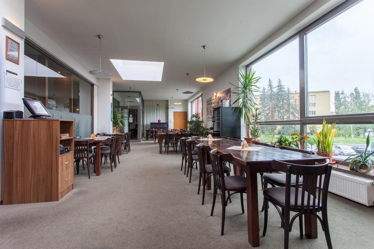 Hotel Alfa Třebíč Extérieur photo