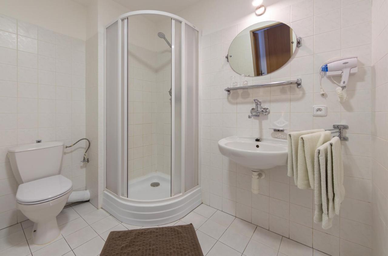 Hotel Alfa Třebíč Extérieur photo